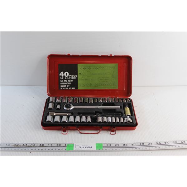 40pc 1/4'' & 3/8'' Drive SAE and Metric Combination Socket Set