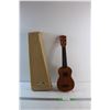 Image 1 : Pure Hawaiian Classic Low A Ukulele