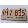 Image 2 : Pair of 1975 Saskatchewan License Plates