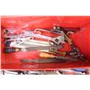 Image 5 : Metal Craftsman Tool Box w/Contents - Side Cutters - Pliers - Standard Sockets Files - Ball Pean Ham
