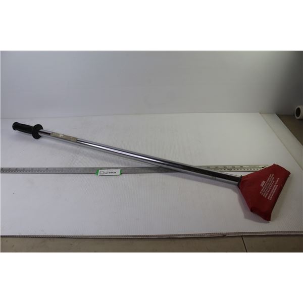 *Extendable Floor/Tile Scraper