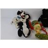 Image 3 : (8) Stuffed TY Beanie Babies