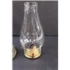 Image 4 : Clear Glass Kerosene Lamp (Needs Repair) - 8" x 5" (Base) & 8" x 3.5" (Lamp Shade Part)