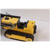 Image 3 : Tonka Bull Dozer Metal Toy - 1:18 Scale Model