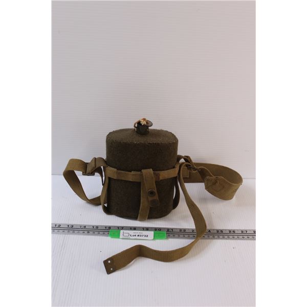 Water Flask (Worn) Felt & Canvas Holder - Possibly World War 2 (Marked 1942 on Strap)