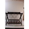 Image 1 : * Wooden Luggage Rack - 25" x 20" x 19" - Some Wear