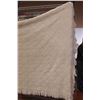 Image 4 : White Crochet Double Size Bedspread - Good Condition