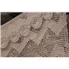 Image 2 : White Crochet Double Size Bedspread - Good Condition