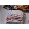 Image 4 : (70+) Hankies & Pillow Cases with Crochet & Various Crochet Books
