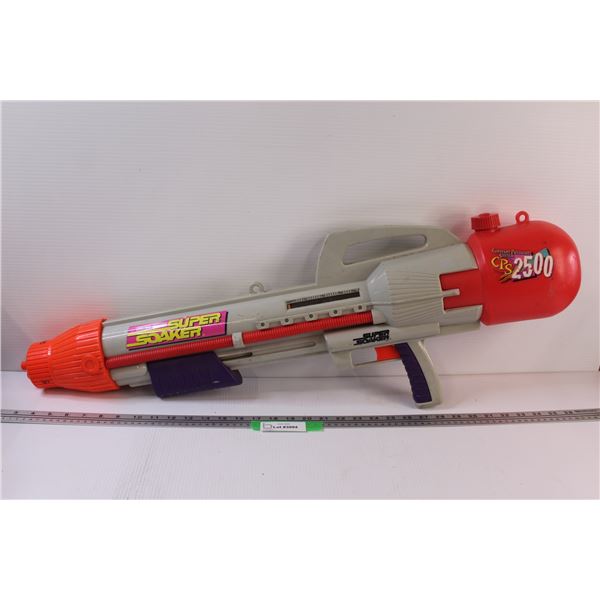 Super Soaker Water Gun - as is