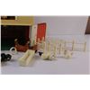 Image 4 : Vintage Fisher Price Family Farm Play Set