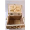 Image 3 : Sewing Basket - 11" x 7" x 8"