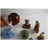 Image 8 : Convertible Photo Holders, Candle Holders, Ceramic Ornaments and Spiders in Resin