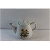 Image 5 : Japanese Ceramic Tea Pot and Cream & Sugar Set