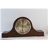 Image 4 : Wooden Spartus Desk Clock and Vintage West Clox Big Ben Alarm Clock - As Is