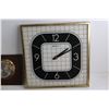 Image 3 : Wall Hanging Barometer, Thermometer with Humidity Meter and Quartz Wall Clock - As Is