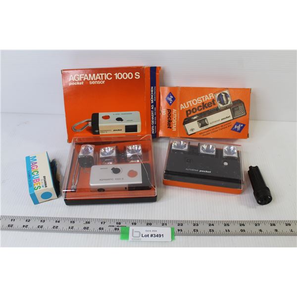 Auto Star Pocket Camera in Case - AGFAMATIC 1000 S Pocket Sensor in Case - Magic Cubes