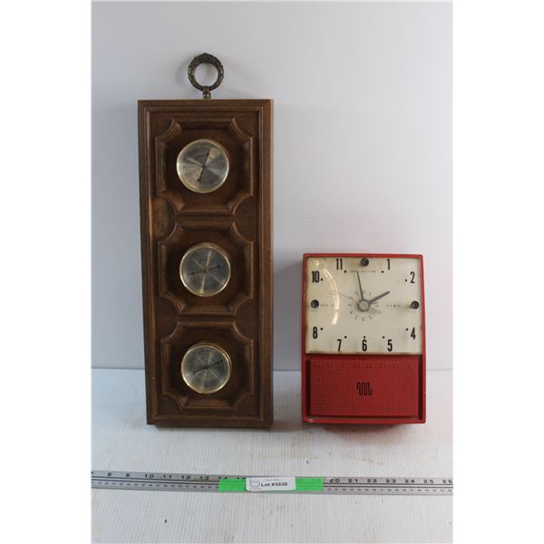 Wooden 3 in 1 Wall Thermometer, Barometer & Humidity Meter and Vintage Motorola Clock - As Is