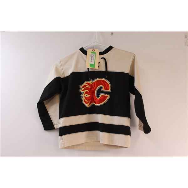 * Calgary Flames Kids Hockey Jersey - Size 5