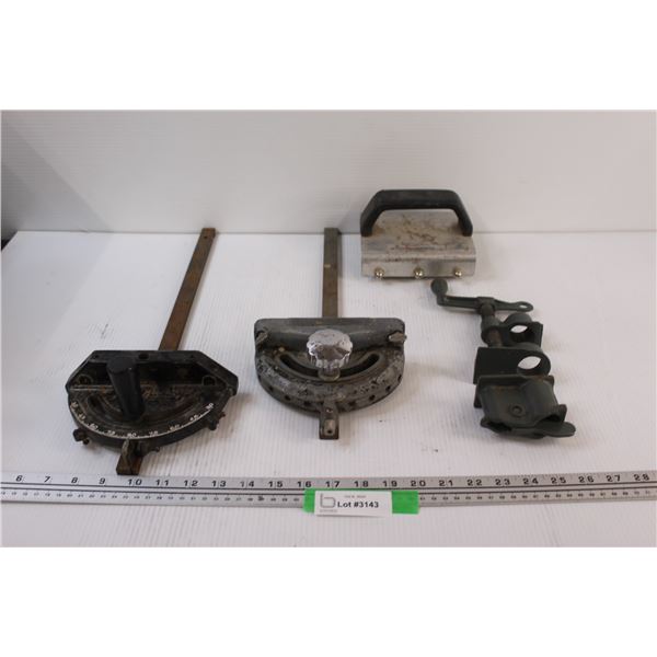 1/2" Bar Clamp Hardware & Carpet Seam Tool & (2) Saw Mitre Fences