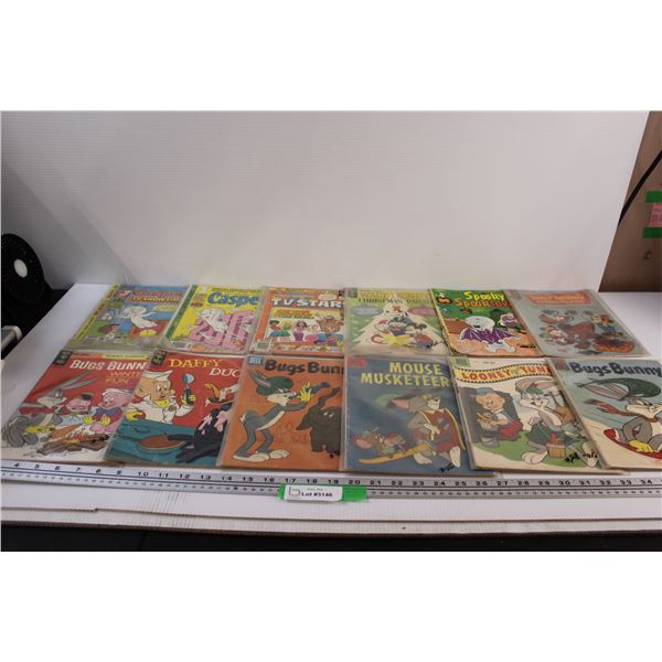 (12) Comicbooks: Casper, Bugs Bunny, Walt Disney, Looney Tunes