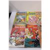 Image 2 : (12) Comicbooks: Casper, Bugs Bunny, Walt Disney, Looney Tunes