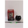 Image 1 : Nightmare Before Christmas Cup in Box & Magic 8 Ball - Works