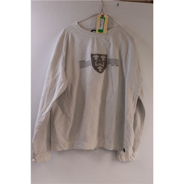 U of S White Sweater - Size Large (USASK University of Saskatchewan)