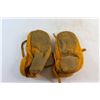 Image 4 : Indigenous Suede Moccasins