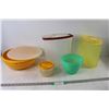 Image 1 : (5) Tupperware Containers