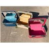 Image 5 : VINTAGE VANITY TRAVEL CASES, LOT OF THREE