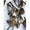 Image 11 : VINTAGE HORSE COLLAR AND TACK