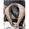 Image 4 : VINTAGE HORSE COLLAR AND TACK