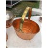 Image 1 : BRIGHT COPPER KETTLES (AND OTHER ITEMS), LOT