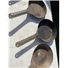 Image 6 : LOT OF PANS