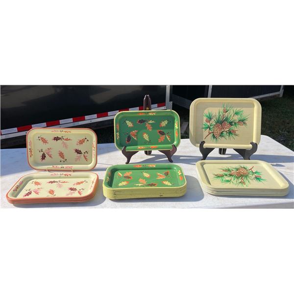 LOVELY METAL TRAYS, LOT