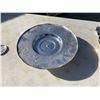 Image 8 : ALUMINUM AND FORGED ALUMINUM PLATTERS, TRAYS, AND COASTERS