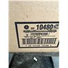 Image 2 : GE #10480 / #F32T8/SP41/U/6 - Box of (12) Fluorescent Lamps