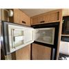 Image 38 : 0C -- 1994 TRIPLE E MOTORHOME, WHITE, 102242 KMS