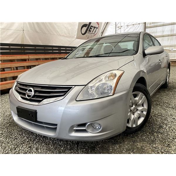 A12H -- 2010 NISSAN ALTIMA, SILVER, 183063 KMS
