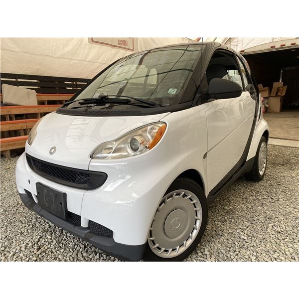 A12W -- 2009 Smart Fortwo, White, 132389 KMS