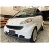 Image 2 : A12W -- 2009 Smart Fortwo, White, 132389 KMS