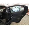 Image 41 : C6Q -- 2018 MAZDA 3, BLACK, 129228 KMS, BANK REPO