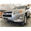 Image 2 : E5 -- 2009 TOYOTA RAV 4, SILVER, 209077 KMS