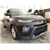 Image 8 : C6V -- 2020 KIA SOUL, BLACK, 144597 KMS
