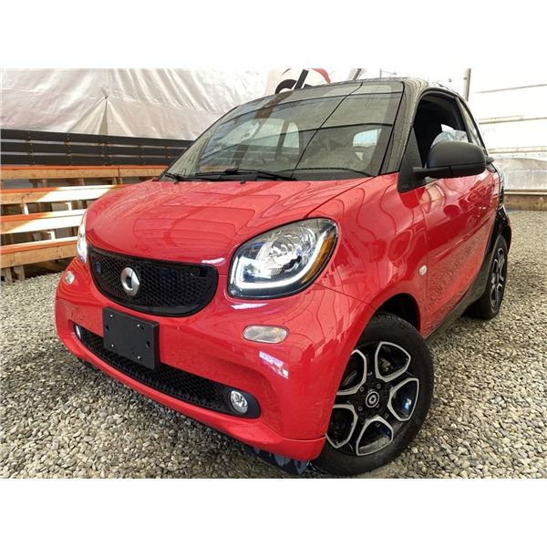 C6W -- 2018 SMART FRTWO, RED, 7560 KMS