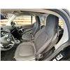 Image 44 : C6W -- 2018 SMART FRTWO, RED, 7560 KMS