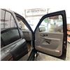 Image 37 : A12D -- 2005 GMC SIERRA 1500, GREY, 325696 KMS
