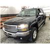 Image 3 : A12D -- 2005 GMC SIERRA 1500, GREY, 325696 KMS