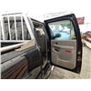 Image 41 : A12D -- 2005 GMC SIERRA 1500, GREY, 325696 KMS